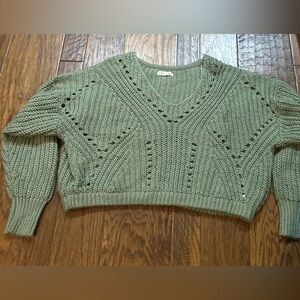 Aeropostale Size M green short waisted sweater. $15.00